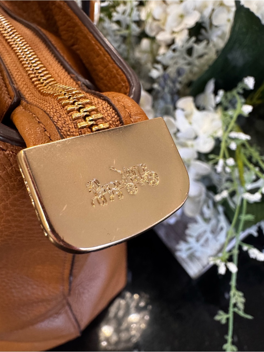 🤎Coach Pebbled Leather Zip Top Tote (Style F48637) in Saddle/Cognac. - Picture 16 of 16